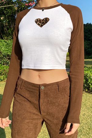 Style Core Aesthetics, New Style Trends - Heart Raglan Tee