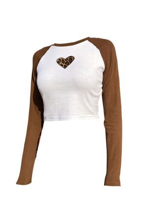 Style Core Aesthetics, New Style Trends - Heart Raglan Tee