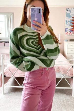 Style Core Aesthetics, New Style Trends - Heart Sweater Y2K