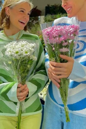 Style Core Aesthetics, New Style Trends - Heart Sweater Y2K