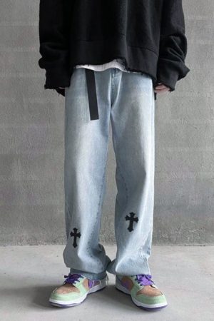 Style Core Aesthetics, New Style Trends - 'Holy' Jeans