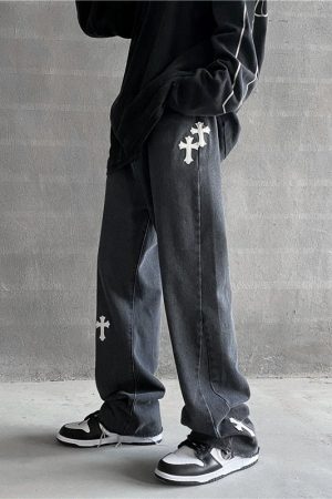 Style Core Aesthetics, New Style Trends - 'Holy' Jeans