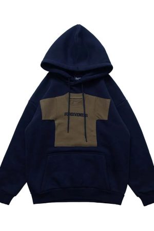 Style Core Aesthetics, New Style Trends - Hoodie avec le Mini Tee Patch en Polaire