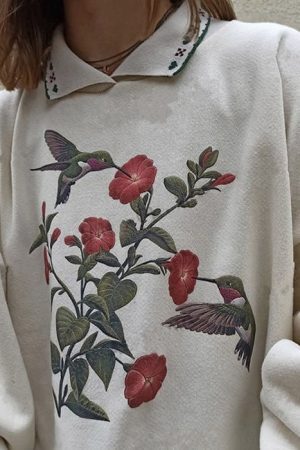 Style Core Aesthetics, New Style Trends - Hummingbird Vintage Sweatshirt