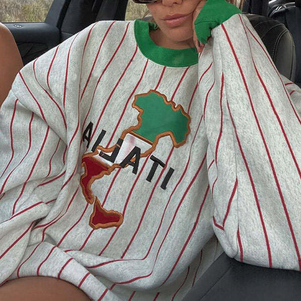 Style Core Aesthetics, New Style Trends - Italia Striped Vintage Sweatshirt Style Core Aesthetics, New Style Trends - Italia Striped Vintage Sweatshirt