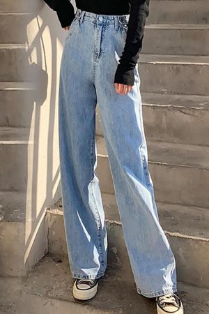 Style Core Aesthetics, New Style Trends - Jean boyfriend ample taille haute