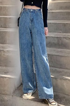 Style Core Aesthetics, New Style Trends - Jean boyfriend ample taille haute