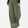 Style Core Aesthetics, New Style Trends - Jean boyfriend baggy vert boutonné