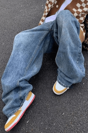 Style Core Aesthetics, New Style Trends - Jean boyfriend bleu délavé à ceinture