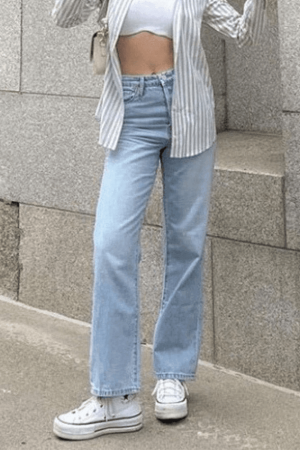 Style Core Aesthetics, New Style Trends - Jean boyfriend droit délavé bleu clair