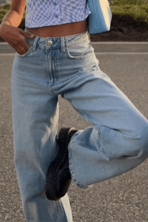 Style Core Aesthetics, New Style Trends - Jean boyfriend droit délavé bleu clair