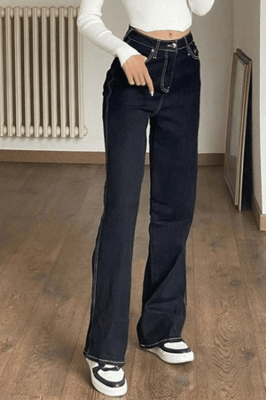 Style Core Aesthetics, New Style Trends - Jean boyfriend taille haute cousu