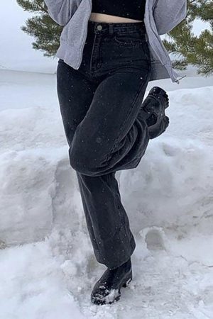 Style Core Aesthetics, New Style Trends - Jean boyfriend à taille haute