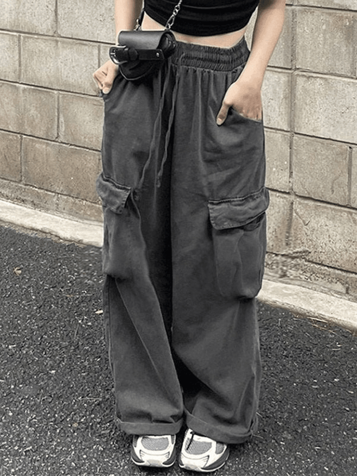 Style Core Aesthetics, New Style Trends - Jean cargo baggy vintage avec poches Style Core Aesthetics, New Style Trends - Jean cargo baggy vintage avec poches