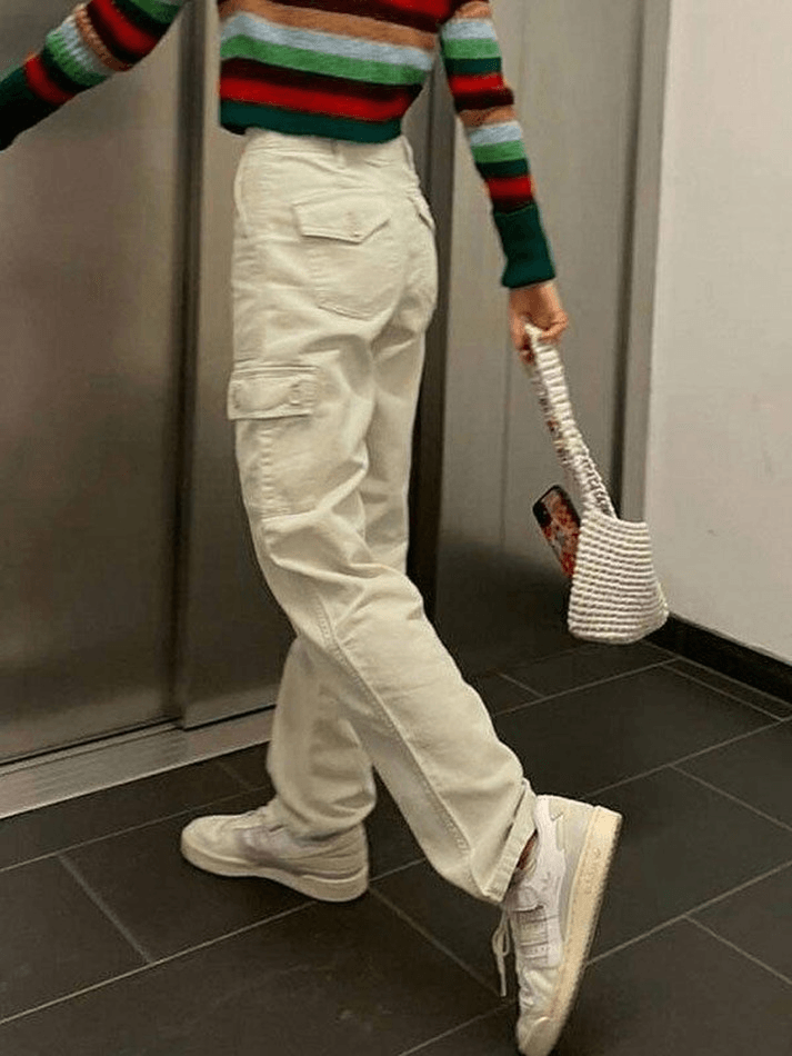 Style Core Aesthetics, New Style Trends - Jean cargo à jambe droite et poche Style Core Aesthetics, New Style Trends - Jean cargo à jambe droite et poche