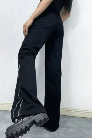 Style Core Aesthetics, New Style Trends - Jean cargo évasé à la cheville noir à fermeture éclair