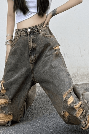 Style Core Aesthetics, New Style Trends - Jean déchiré en denim délavé