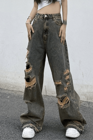 Style Core Aesthetics, New Style Trends - Jean déchiré en denim délavé