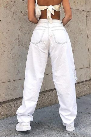 Style Core Aesthetics, New Style Trends - Jean extra-déchiré taille mi-haute