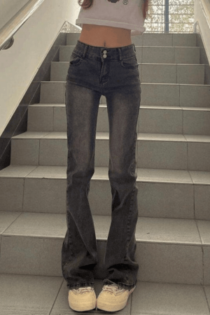 Style Core Aesthetics, New Style Trends - Jean skinny évasé à la cheville vintage