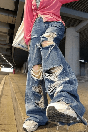 Style Core Aesthetics, New Style Trends - Jean super déchiré taille haute