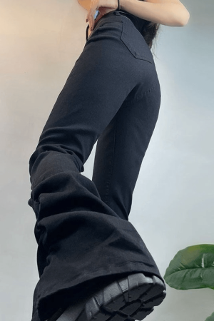 Style Core Aesthetics, New Style Trends - Jean vintage évasé à la cheville