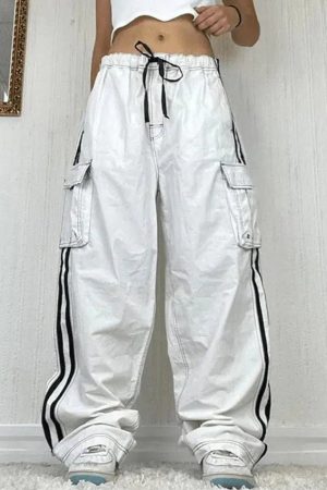 Style Core Aesthetics, New Style Trends - Jogger baggy blanc à rayures latérales