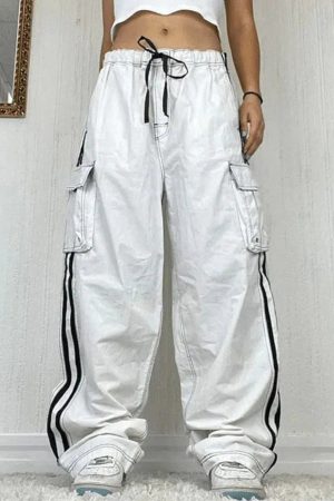 Style Core Aesthetics, New Style Trends - Jogger baggy blanc à rayures latérales