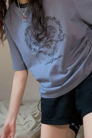 Style Core Aesthetics, New Style Trends - La Vie en Rose T-Shirt