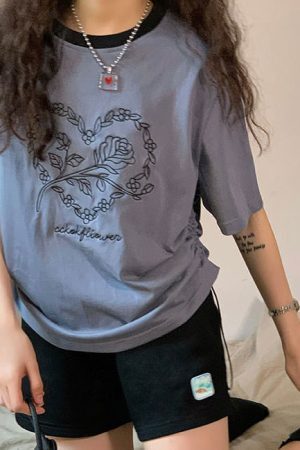 Style Core Aesthetics, New Style Trends - La Vie en Rose T-Shirt