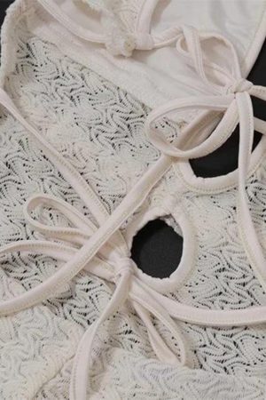 Style Core Aesthetics, New Style Trends - Lace Backless Plunge Neck Maxi Dress