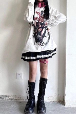 Style Core Aesthetics, New Style Trends - Lace Detailed Ruffle Mini Skirt