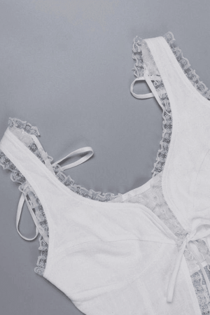 Style Core Aesthetics, New Style Trends - Lace Trim Ruffle Crop Tank Top