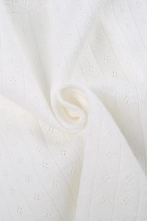 Style Core Aesthetics, New Style Trends - Lace Trim White Cropped Tank Top