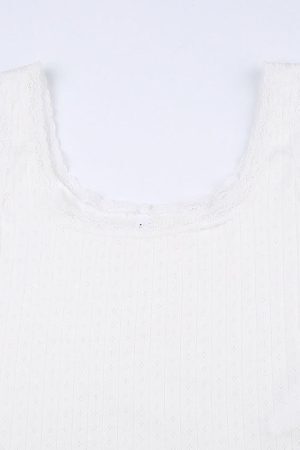 Style Core Aesthetics, New Style Trends - Lace Trim White Cropped Tank Top