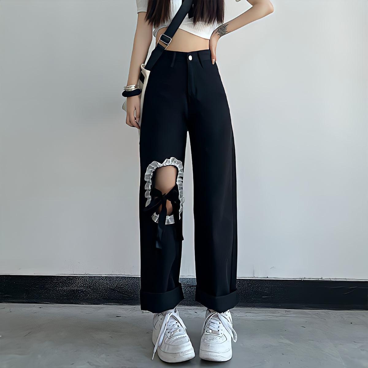 Style Core Aesthetics, New Style Trends - Lace Up Knee Washed Jeans