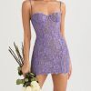 Style Core Aesthetics, New Style Trends - Lace Wired Mini Dress