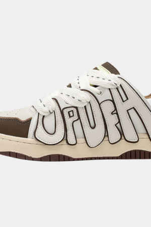 Style Core Aesthetics, New Style Trends - 'Laced' Shoes