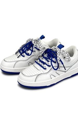 Style Core Aesthetics, New Style Trends - 'Laced' Shoes