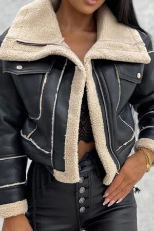 Style Core Aesthetics, New Style Trends - Lambswool Short Zip Up Jacket