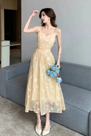 Style Core Aesthetics, New Style Trends - Leaves Mesh Midi Dress