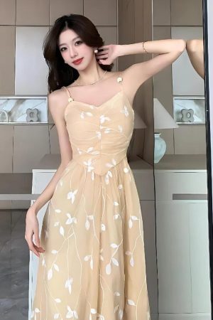 Style Core Aesthetics, New Style Trends - Leaves Mesh Midi Dress