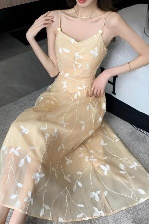 Style Core Aesthetics, New Style Trends - Leaves Mesh Midi Dress