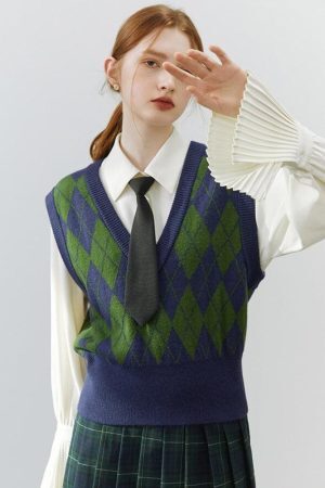 Style Core Aesthetics, New Style Trends - Light Academia Argyle Sweater Vest