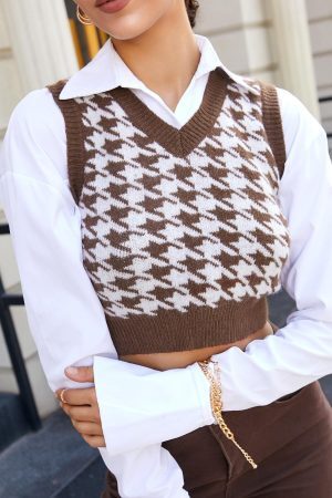 Style Core Aesthetics, New Style Trends - Light Academia Crop Sweater Vest