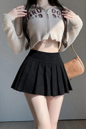 Style Core Aesthetics, New Style Trends - Light Academia Mini Skort