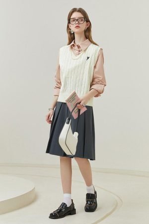 Style Core Aesthetics, New Style Trends - Light Academia Sweater Vest