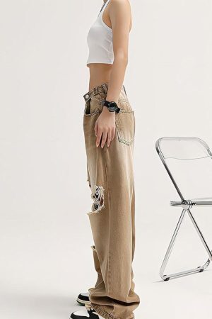 Style Core Aesthetics, New Style Trends - Light Wash Low Rise Ripped Jeans