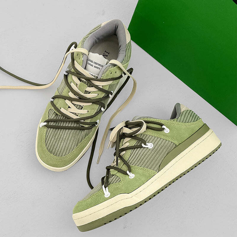 Style Core Aesthetics, New Style Trends - 'Lined' Shoes Style Core Aesthetics, New Style Trends - 'Lined' Shoes