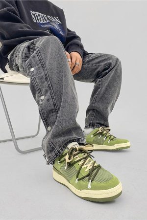 Style Core Aesthetics, New Style Trends - 'Lined' Shoes